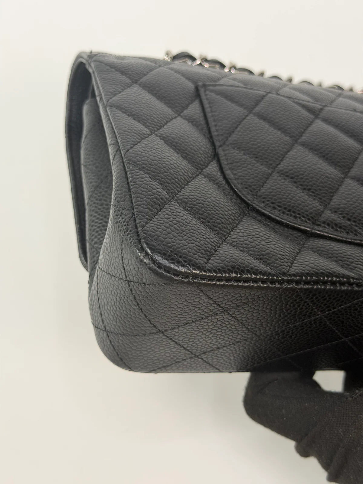 CHANEL VINTAGE MEDIUM CLASSIC DOUBLE FLAP BLACK CAVIAR SILVER HARDWARE