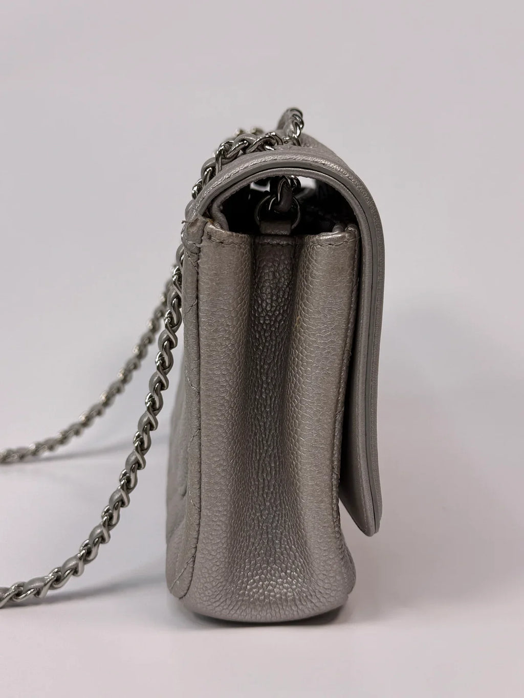CHANEL CC FILIGREE WALLET ON CHAIN IN METALLIC SILVER