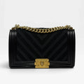 CHANEL BLACK CHEVRON FABRIC & LAMBSKIN LEATHER MEDIUM BOY BAG WITH GOLD HARDWARE