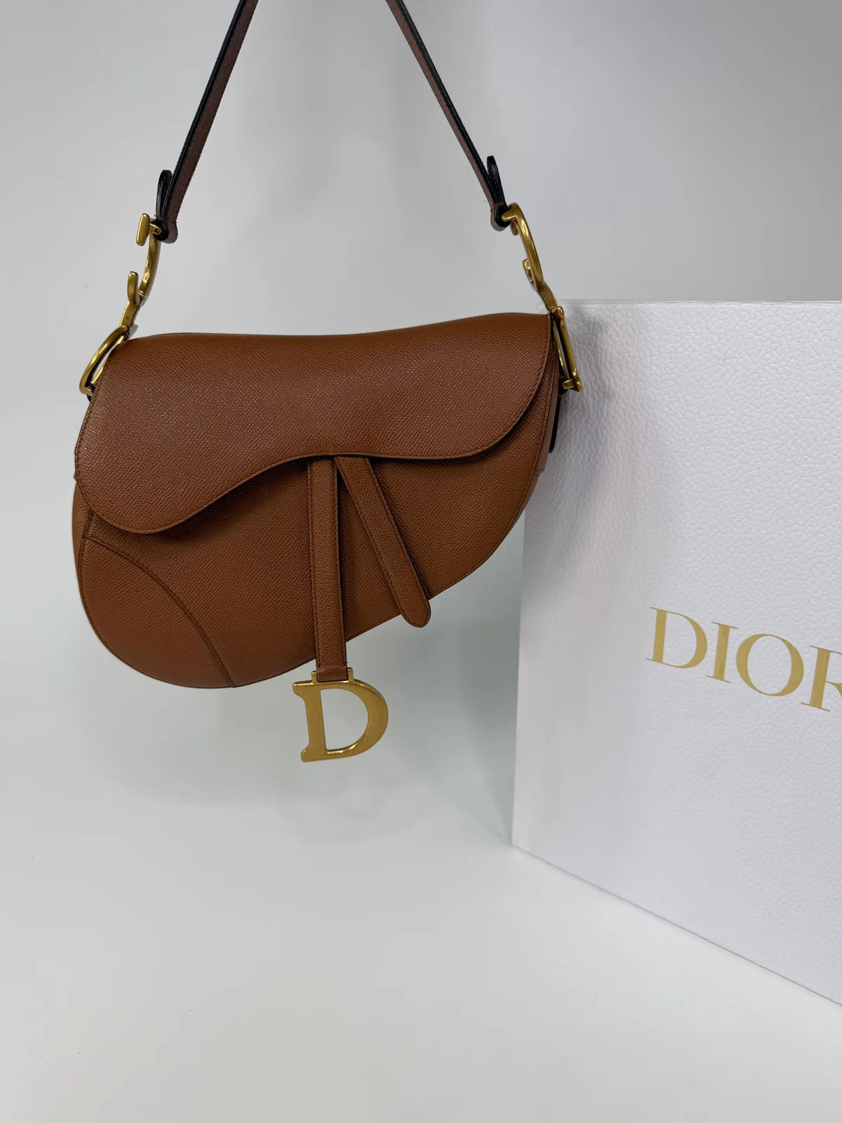 CHRISTIAN DIOR SADDLE BAG IN GOLDEN CALFSKIN GOLD HARDWARE