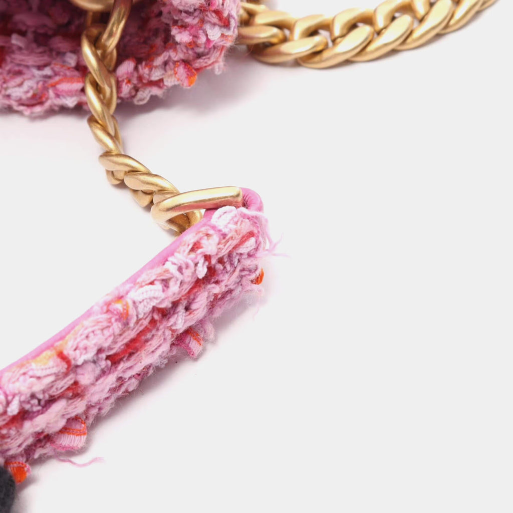 Chanel Tweed Pending CC Small Pink Fabric Drawstring Shoulder Bag