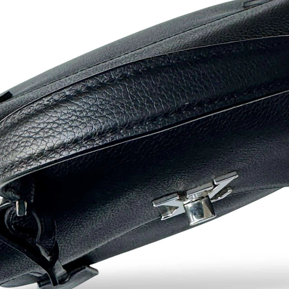 Louis Vuitton Black Leather LockMe Ever BB Bag