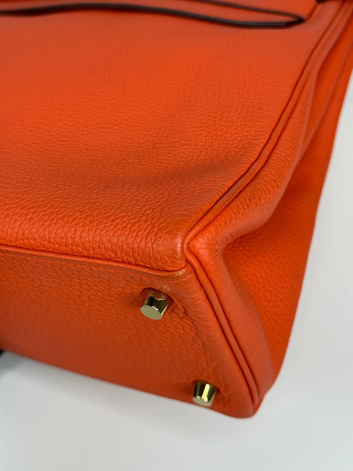 HERMÈS KELLY 28 IN CAPPUCINE TOGO LEATHER GOLD HARDWARE