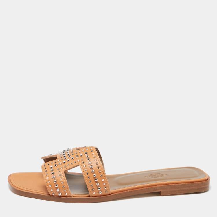 Hermes Peach Leather Studded Oran Flat Slide Sandals Size 37.5