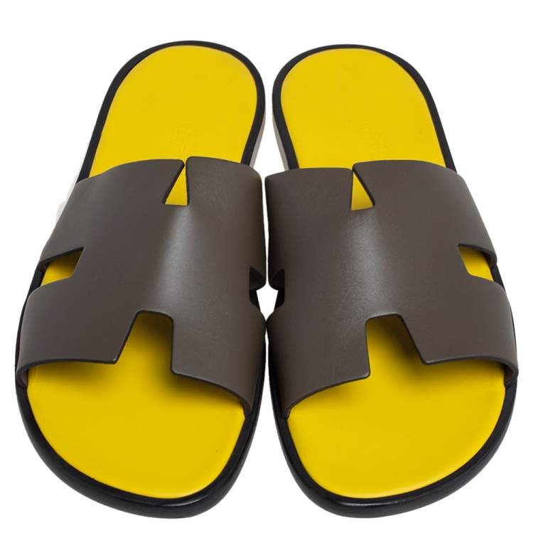 Hermes Vert Olive Leather Izmir Sandals Size 42