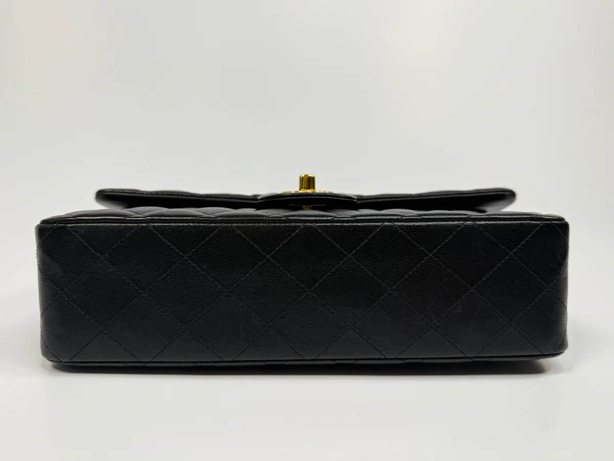 CHANEL MEDIUM CLASSIC DOUBLE FLAP BLACK LAMBSKIN WITH GOLD HARDWARE