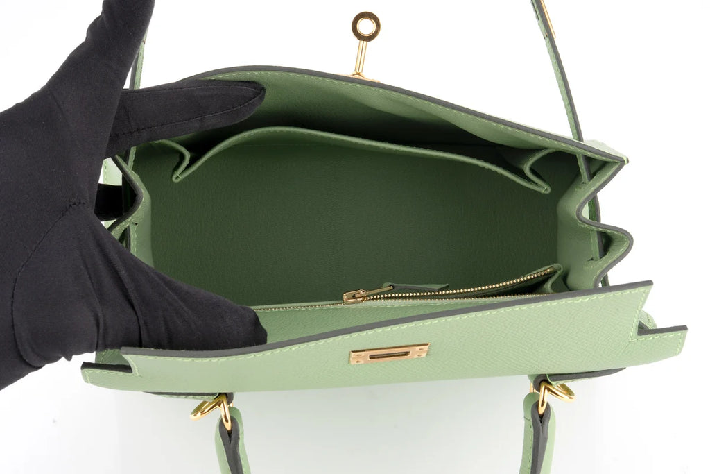 Hermès Kelly 25 Epsom Vert Criquet GHW