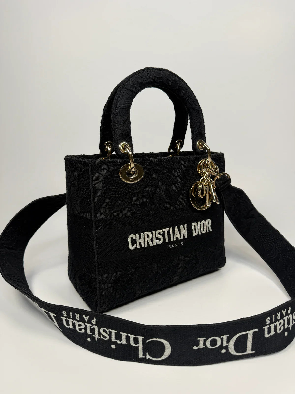 CHRISTIAN DIOR MEDIUM LADY DIOR D-LITE