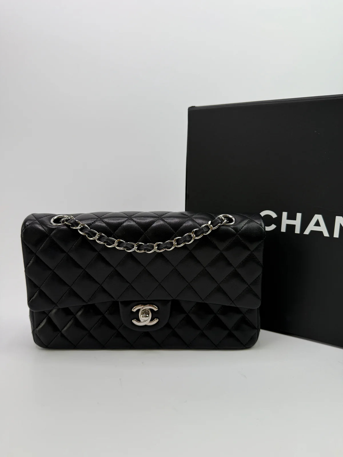 CHANEL MEDIUM CLASSIC DOUBLE FLAP BLACK LAMBSKIN WITH SILVER HARDWARE