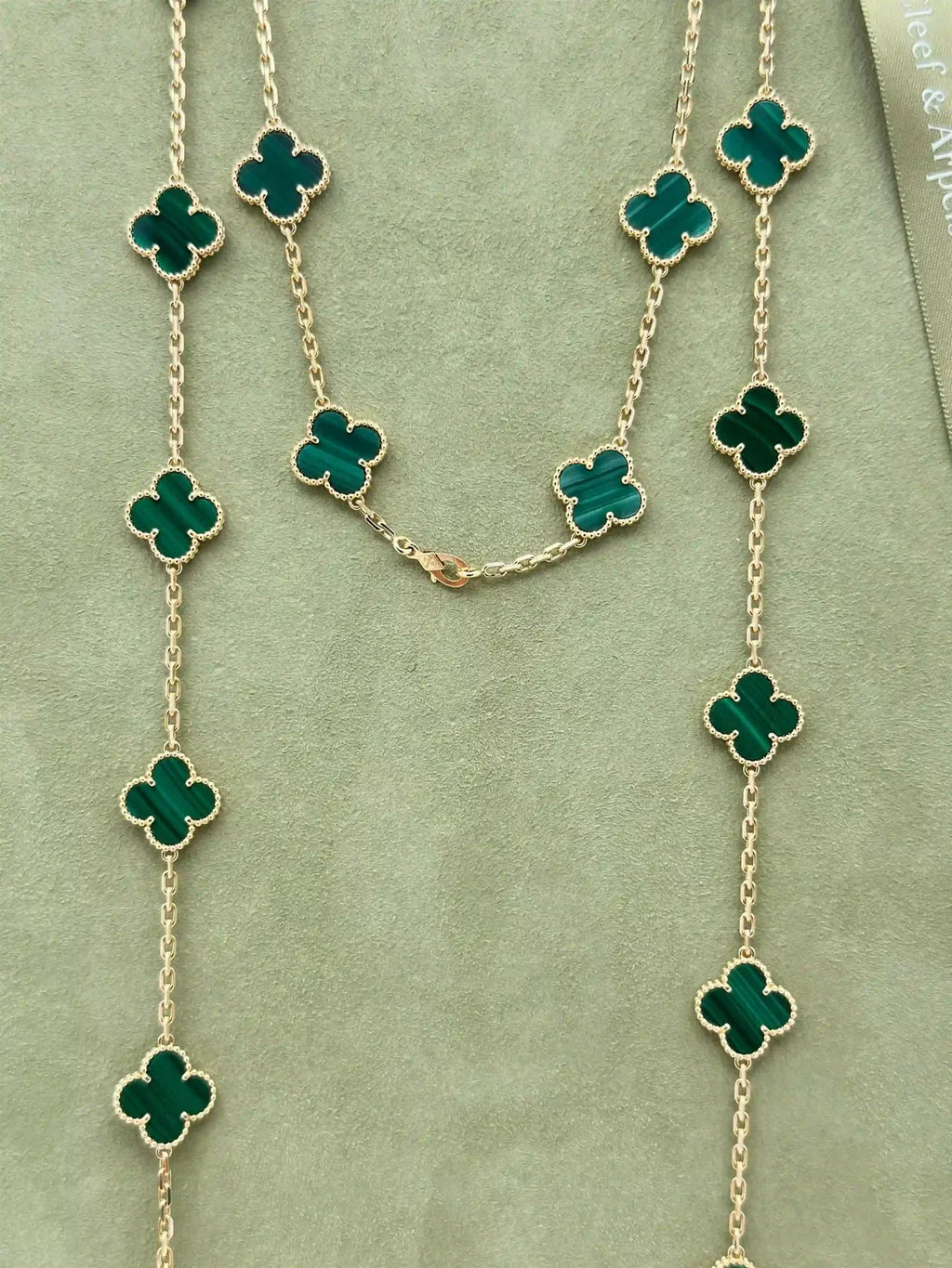Van Cleef And Arpels Vintage Alhambra Long Necklace 20 Motifs Malachite