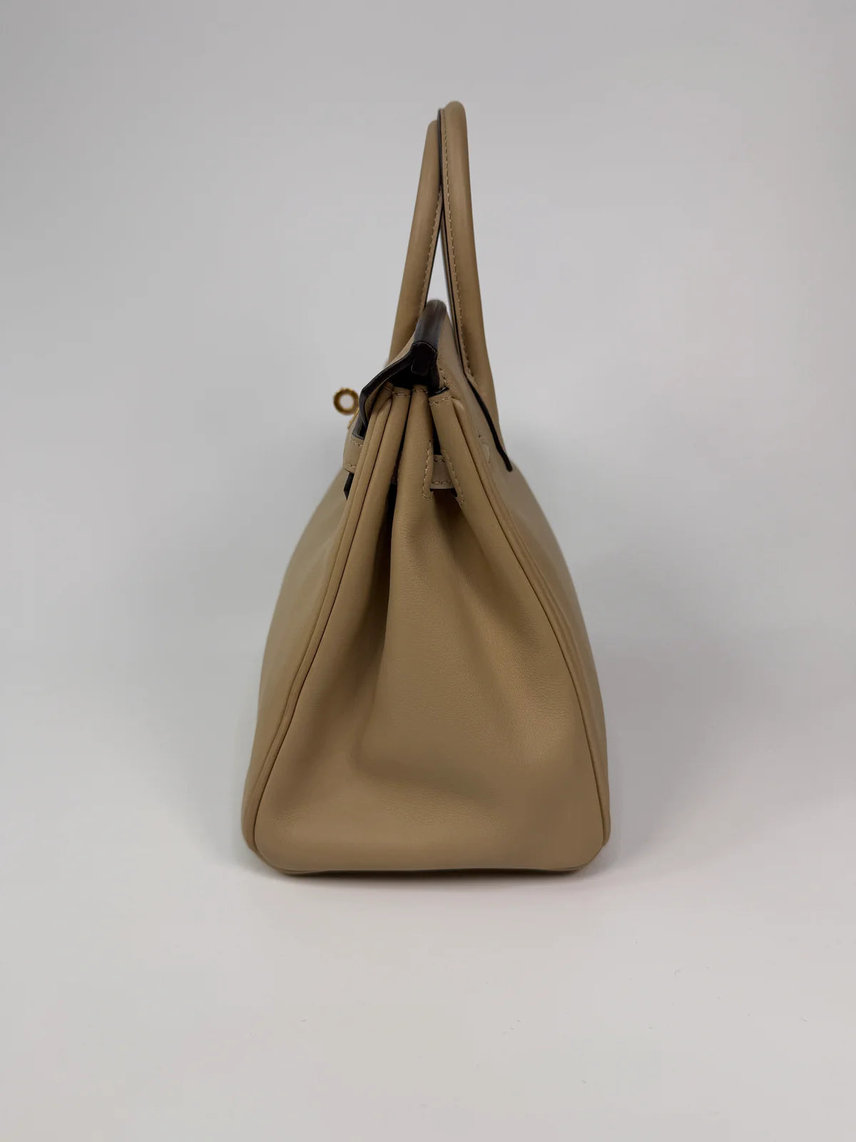 HERMÈS BIRKIN 25 IN TRENCH SWIFT LEATHER WITH GOLD HARDWARE
