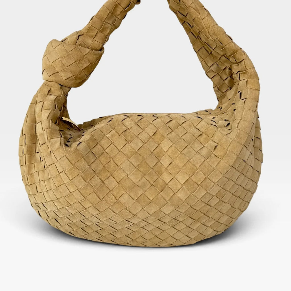 BOTTEGA VENETA LARGE KNOTTED JODIE IN BEIGE INTRECCIATO SUEDE