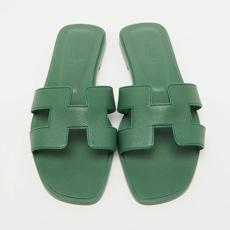 Hermes Green Leather Oran Flat Sandals Size 37